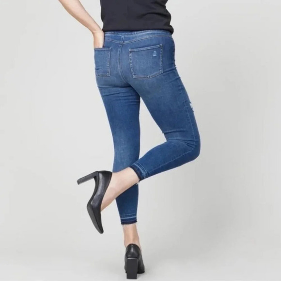 Spanx High Rise Distressed Ankle Skinny Jeans in Medium Wash Medium - Picture 8 of 16